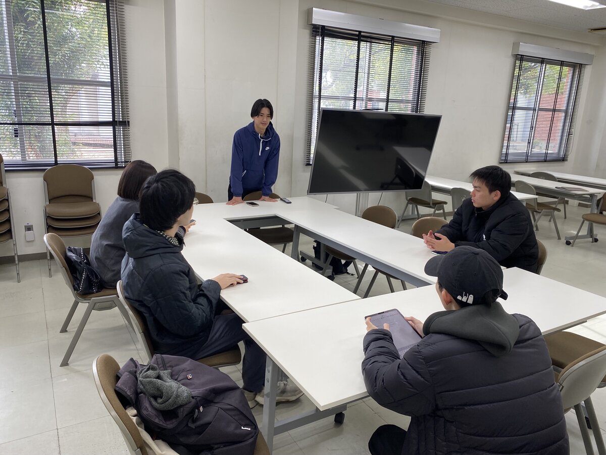 学長との第三回目の面談を受け、学生代表者会議を開催しました