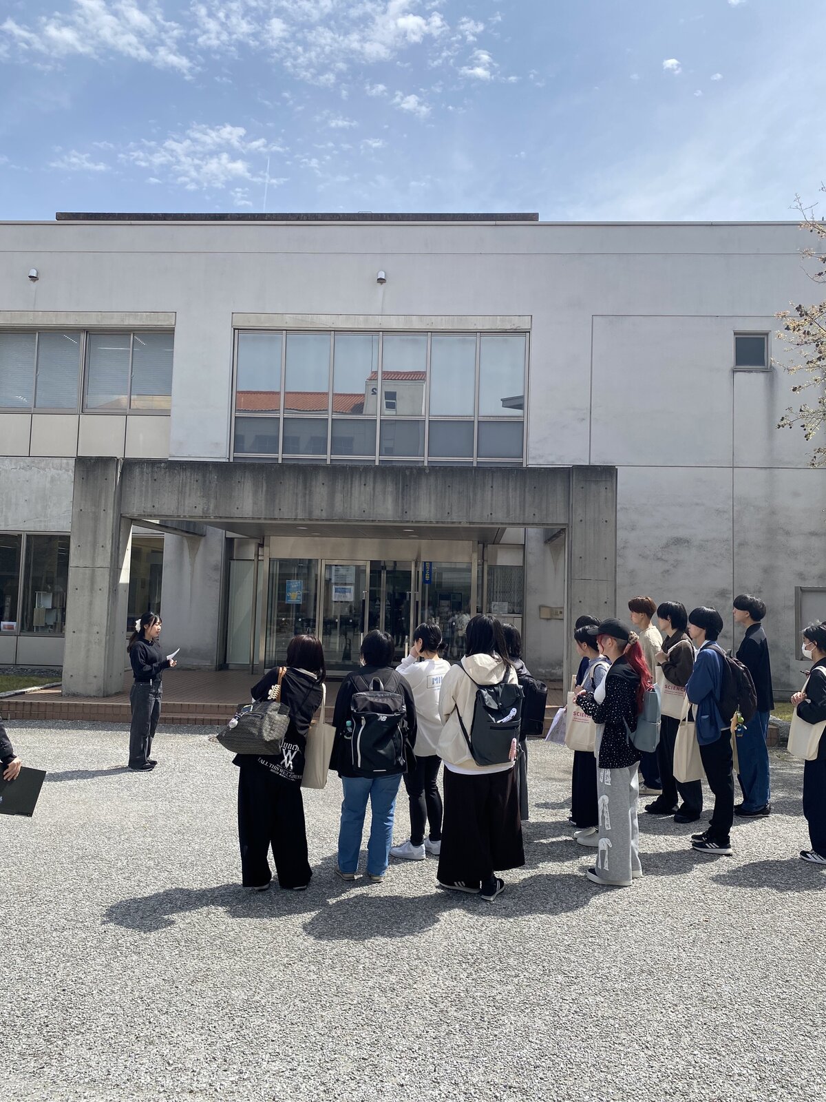 新入生学内ツアー